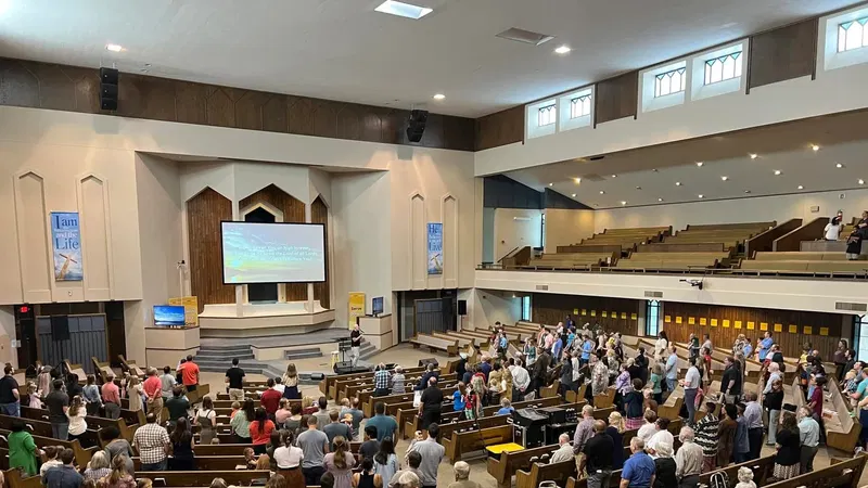 Central Church of Christ, Little Rock